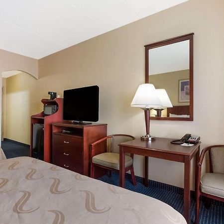 Quality Inn Near Princeton Lawrence Exterior photo