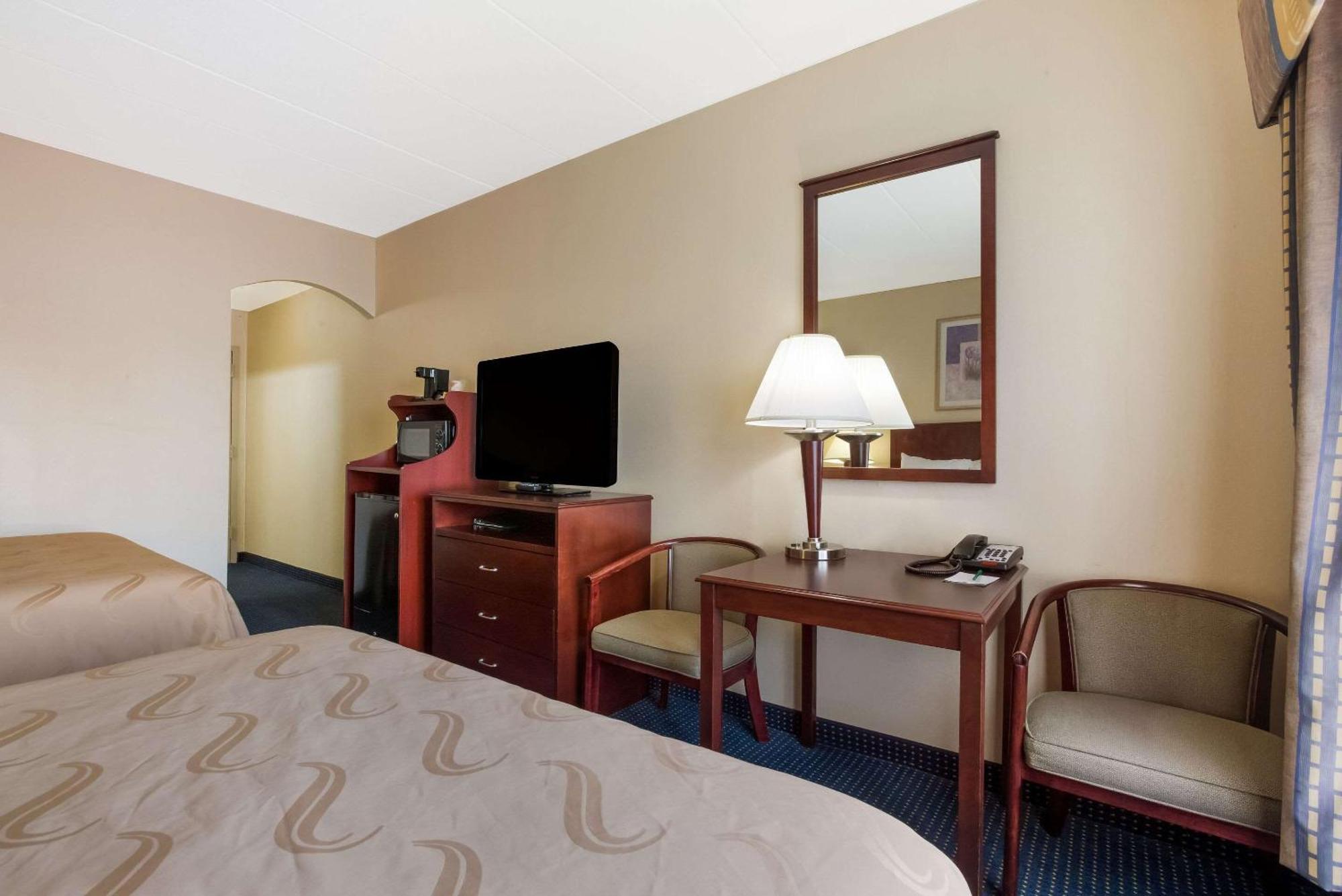 Quality Inn Near Princeton Lawrence Exterior photo