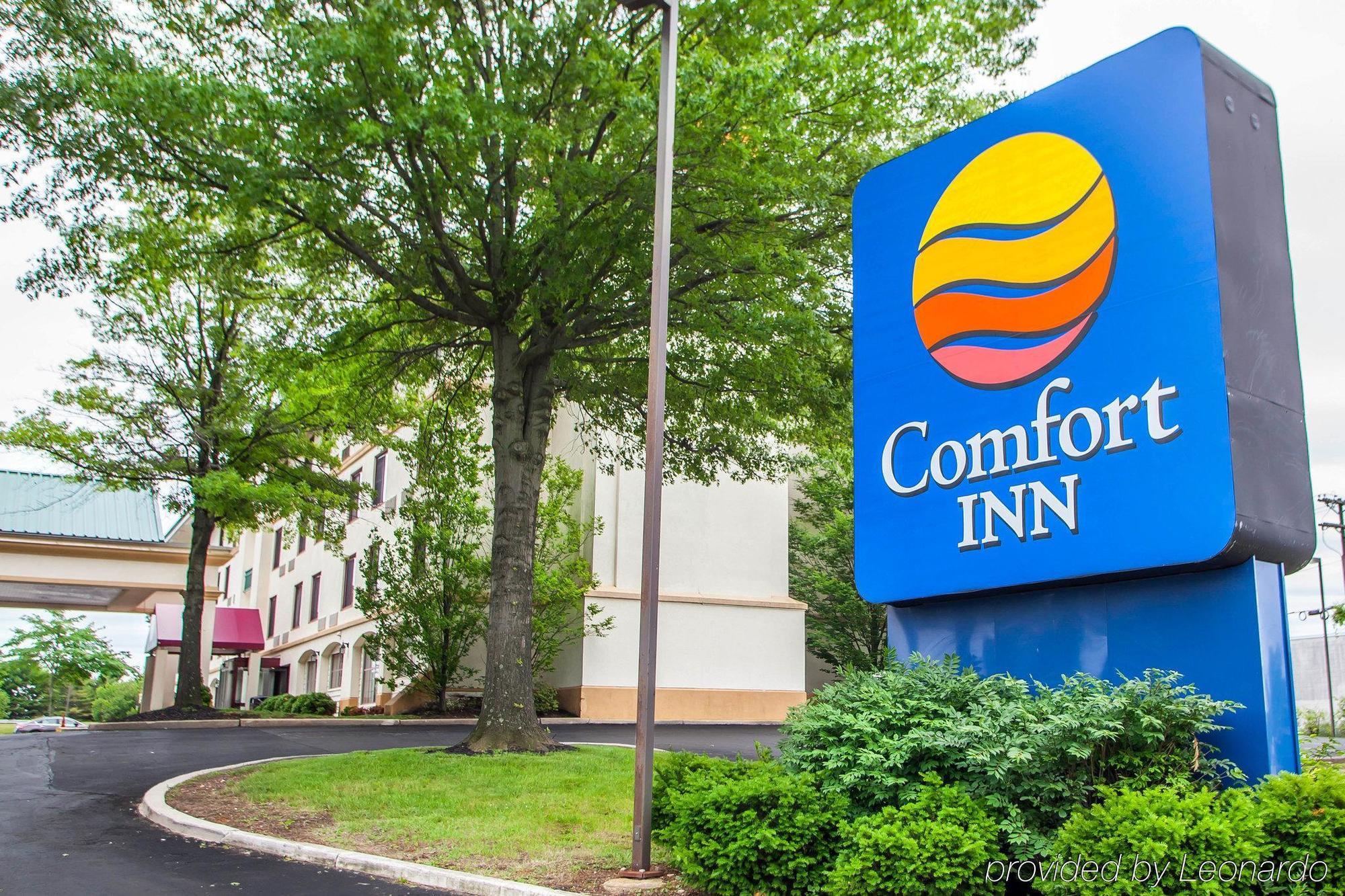 Quality Inn Near Princeton Lawrence Exterior photo