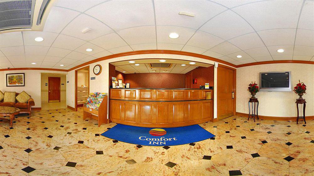 Quality Inn Near Princeton Lawrence Exterior photo